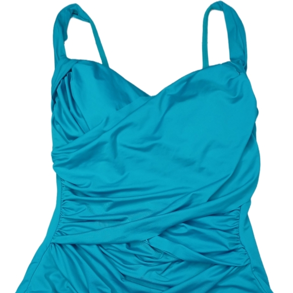 Badgley Mischka One Piece Swimsuit - Picture 3 of 10
